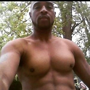 Meet your Posher, Leo